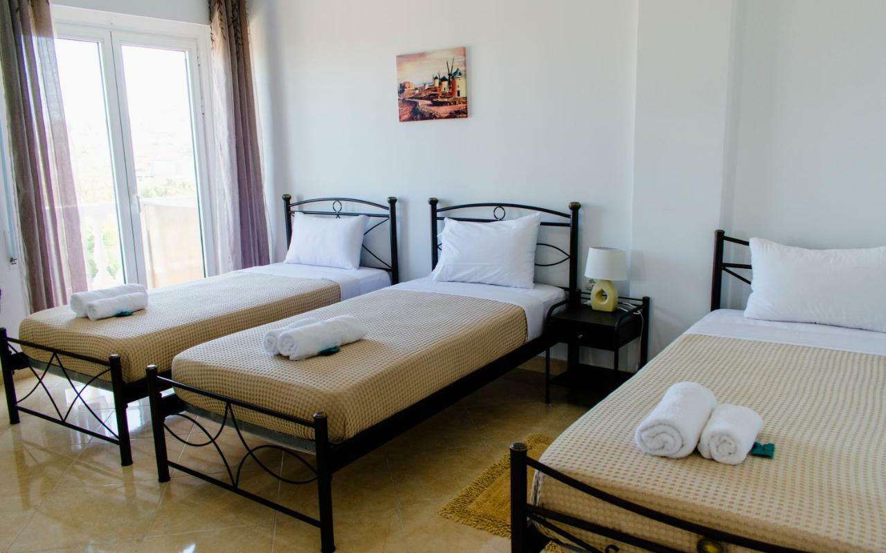 Nikolakakis Hotel