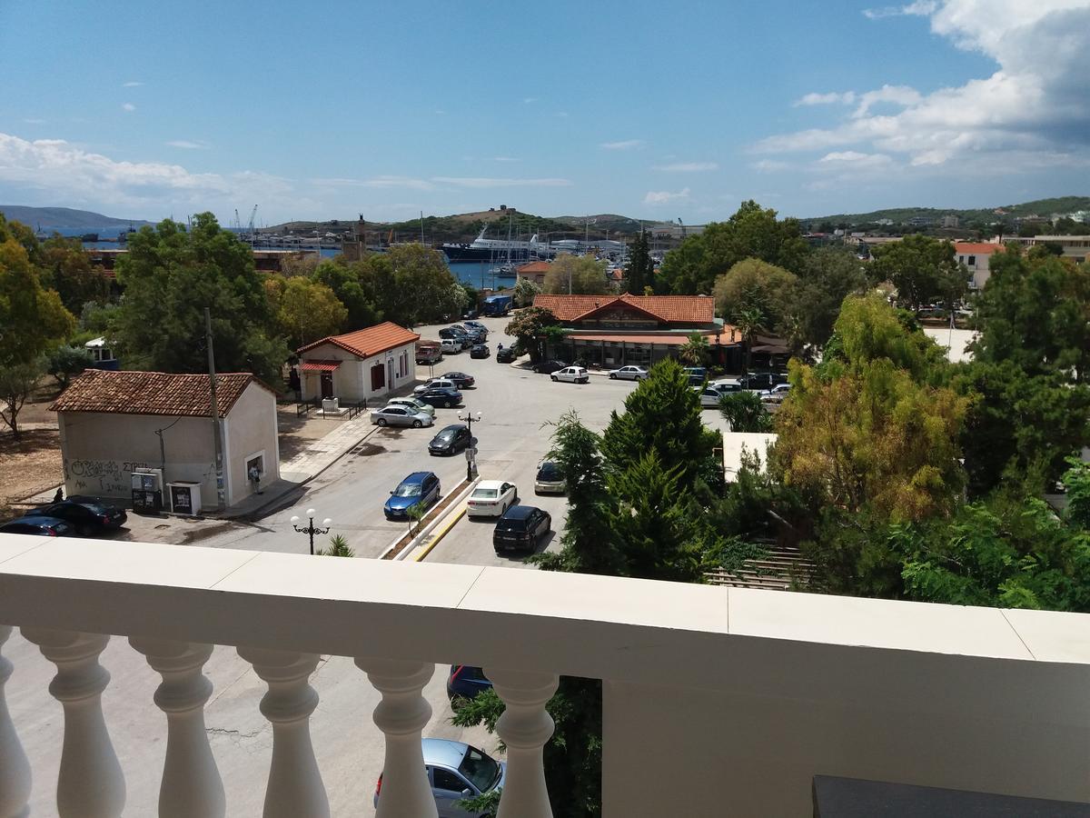 Nikolakakis מלון Lávrion